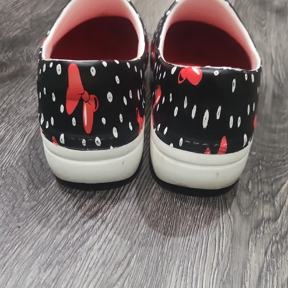 CROCS Black and Red Polka Dot Mules - Picture 5 of 5
